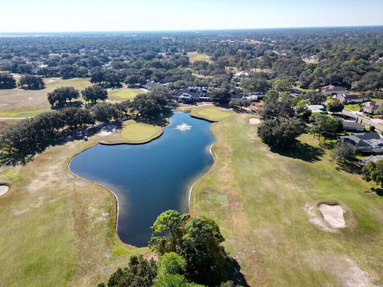 4460 Golf Club Ln, Spring Hill, FL à vendre - Photo de l’immeuble – Image 3 sur 70
