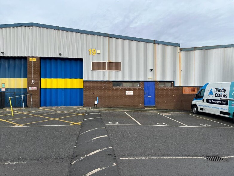 Stockmans Clos, Birmingham à louer - Photo de l’immeuble – Image 1 sur 16