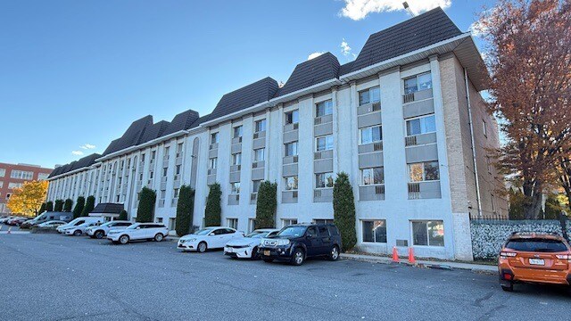 1000 Targee St, Staten Island, NY à vendre - Photo de l’immeuble – Image 3 sur 13