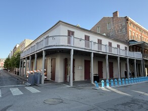 619 Decatur St, New Orleans, LA à louer Photo de l’immeuble– Image 1 sur 5