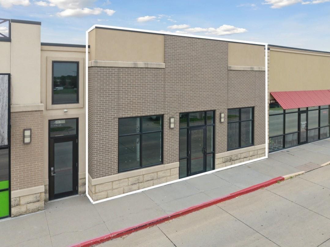 2060 Sovia Dr, Waterloo, IA à louer Photo intérieure– Image 1 sur 1