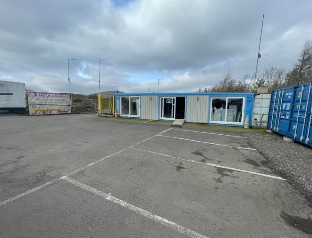 120A Straiton Rd, Loanhead à louer Photo de l’immeuble– Image 1 sur 3