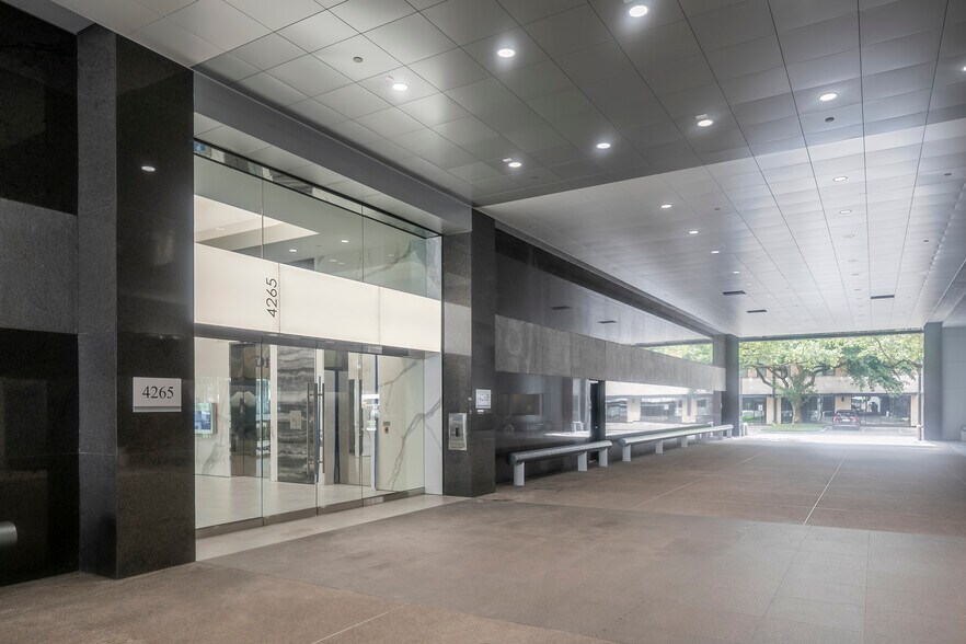 4265 San Felipe St, Houston, TX à louer - Photo intérieure – Image 3 sur 31