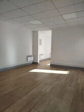 Rue De Paradis, Paris à louer Photo de l’immeuble– Image 2 sur 5