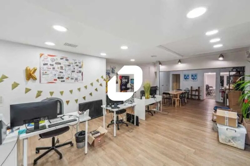 Bureau dans Paris à louer - Photo de l’immeuble – Image 3 sur 14