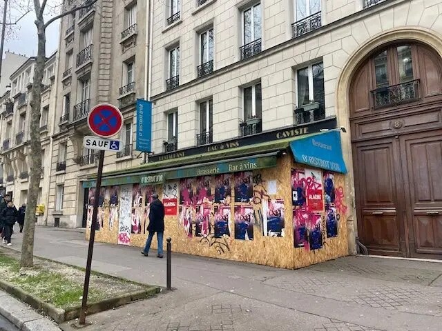 Local commercial dans Paris à louer - Photo de l’immeuble – Image 3 sur 3