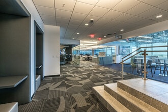 80 E Rio Salado Pky, Tempe, AZ à louer Photo intérieure– Image 1 sur 15