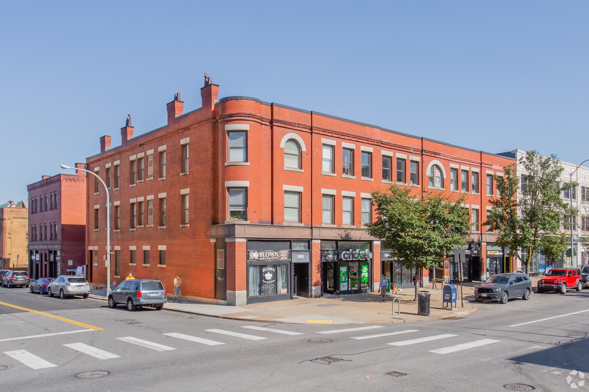 5907 Penn Ave, Pittsburgh, PA à louer Photo principale– Image 1 sur 4