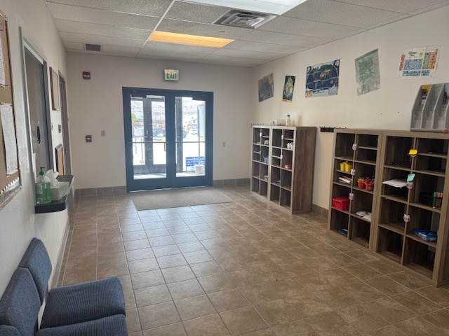 115 E Flaming Gorge Way, Green River, WY à vendre - Photo de l’immeuble – Image 3 sur 13