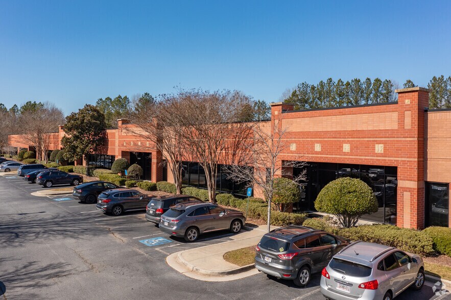 1845 Satellite Blvd, Duluth, GA à louer - Photo de l’immeuble – Image 2 sur 6