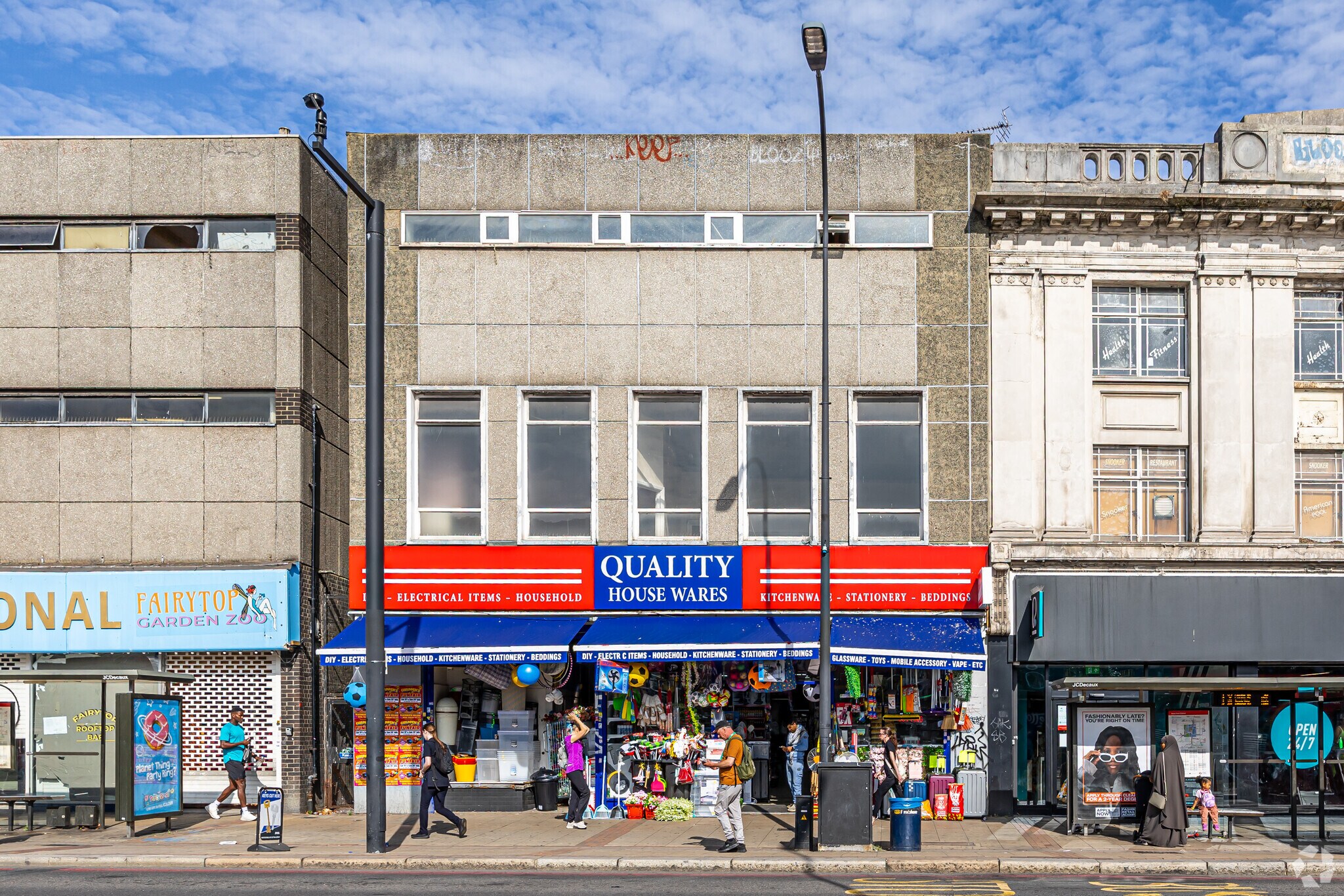 104-106 Rushey Green, Londres à louer Photo de l’immeuble– Image 1 sur 3