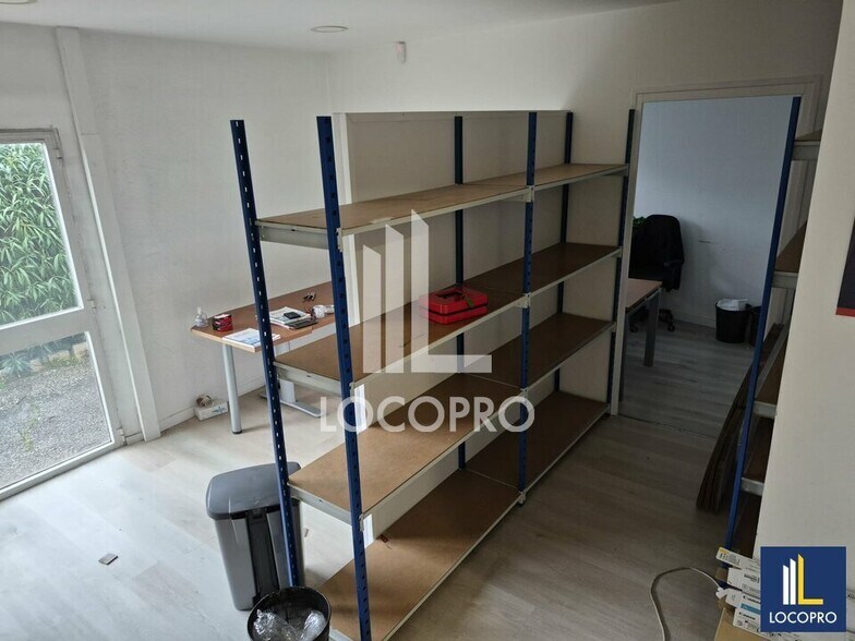 Local commercial dans Cagnes-sur-Mer à louer - Photo intérieure – Image 3 sur 7