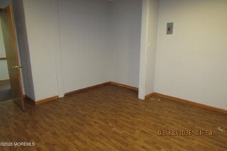 388 Lakehurst Rd, Toms River, NJ à louer Photo intérieure– Image 2 sur 10