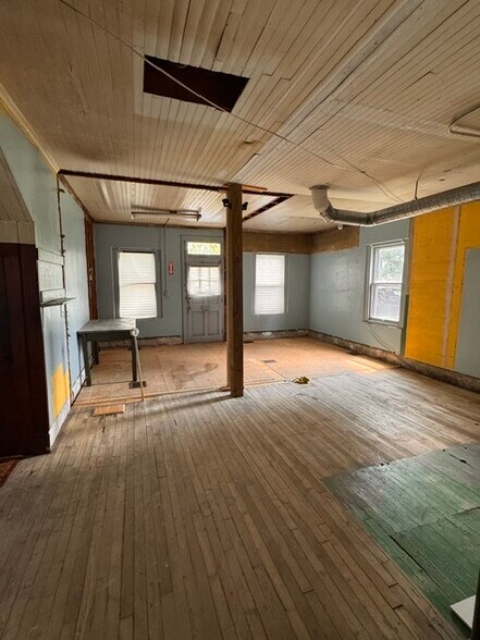 12 S Chenango St, Greene, NY à vendre - Photo de l’immeuble – Image 3 sur 12