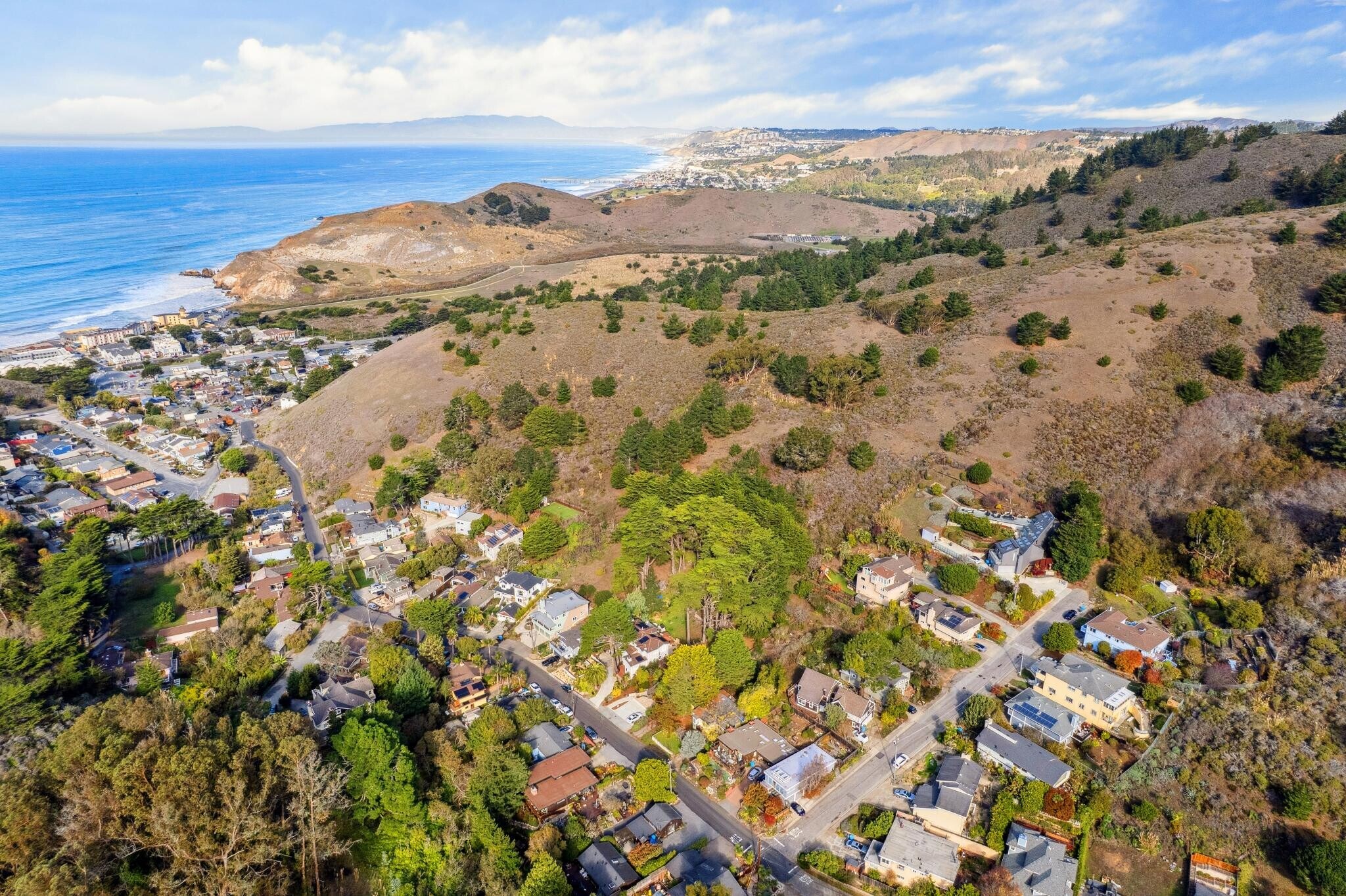 Calera Terrace, Pacifica, CA à vendre Photo principale– Image 1 sur 16