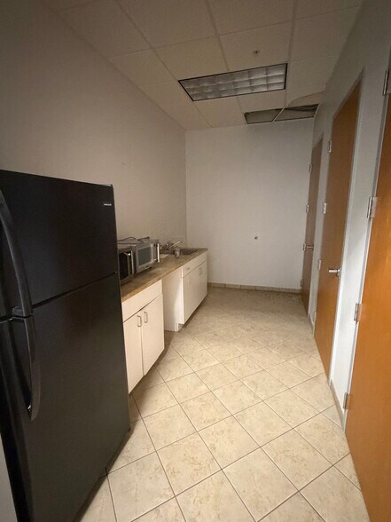 2906 Corporate Way, Palmetto, FL à louer - Photo de l’immeuble – Image 2 sur 11