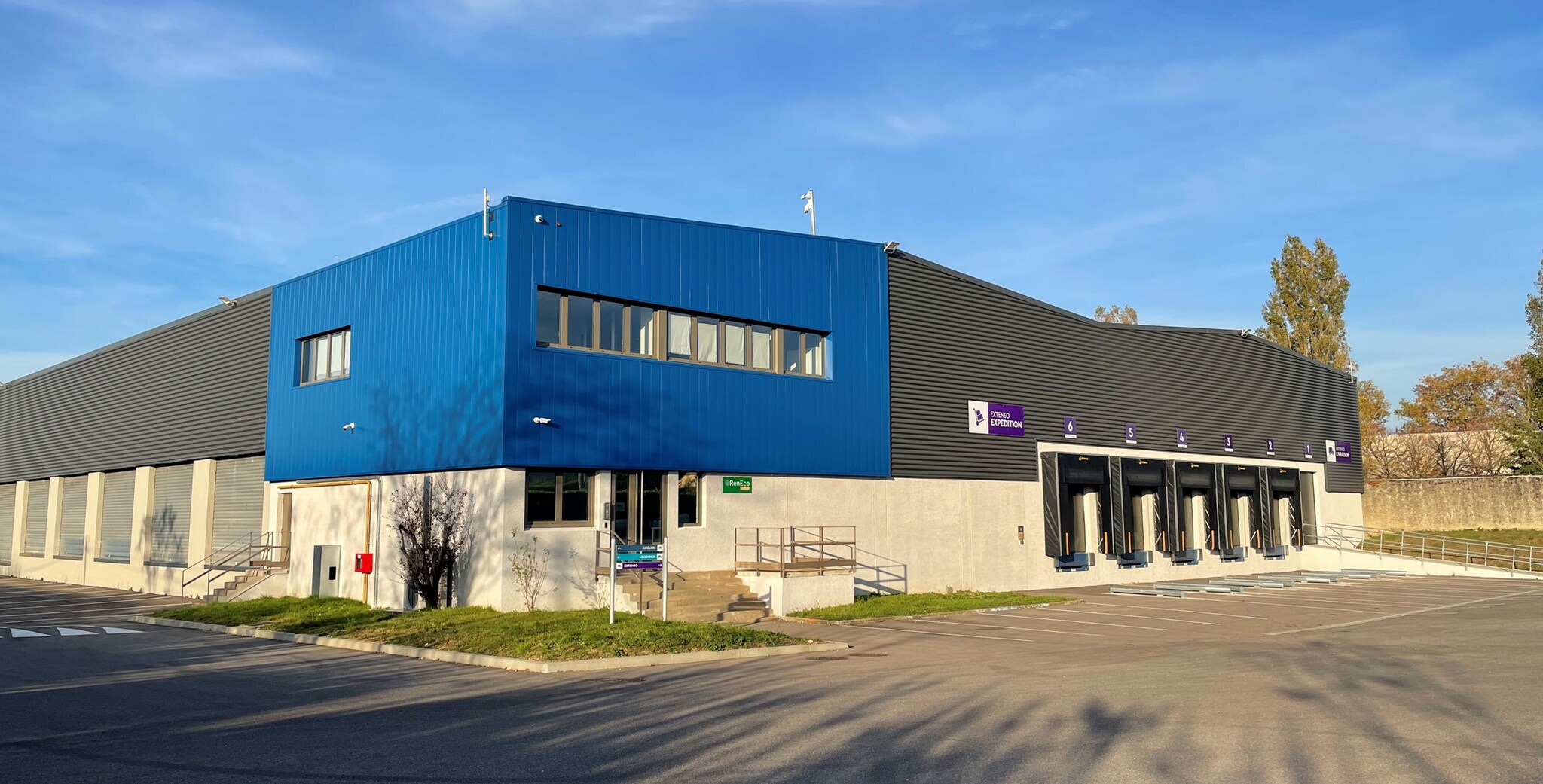 Industriel/Logistique dans 65 Rue Emile Zola, Decines-Charpieu à vendre Photo principale– Image 1 sur 7