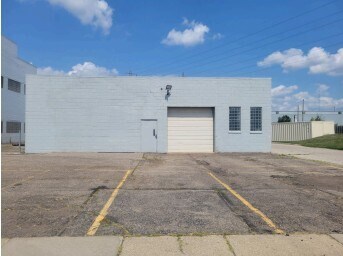 621 Vester St, Ferndale, MI à louer - Photo de l’immeuble – Image 2 sur 4