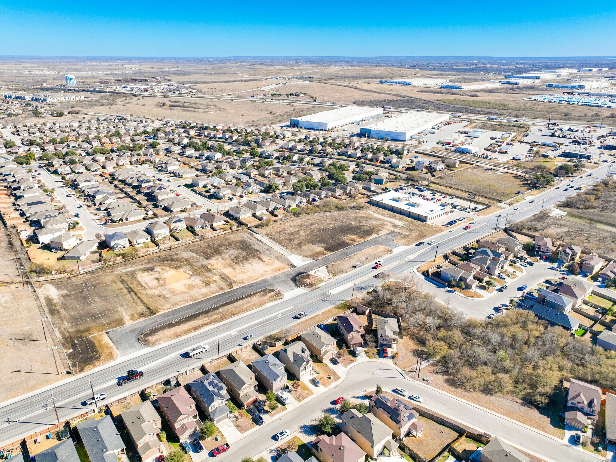 IH-10 E & N Foster Rd, San Antonio, TX à louer Photo principale– Image 1 sur 37