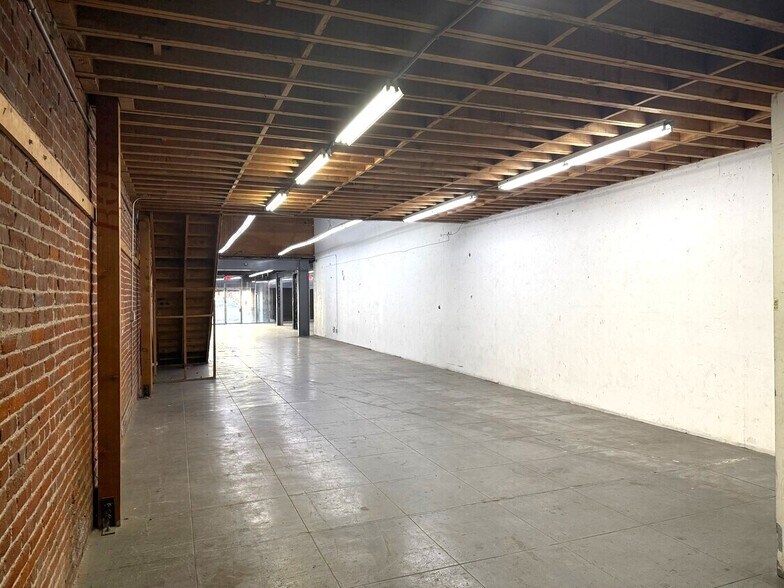 824 Wall St, Los Angeles, CA à louer - Photo intérieure – Image 2 sur 9