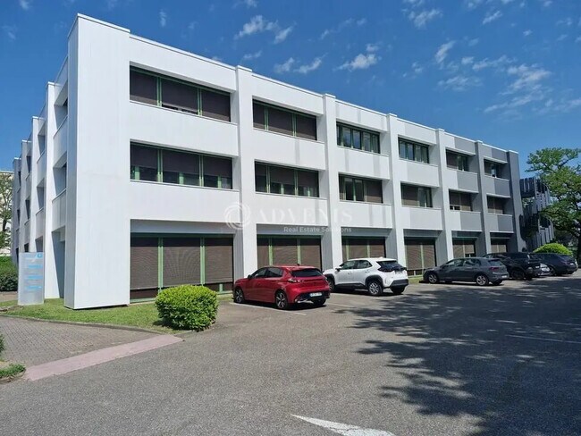 Plus de détails pour Bureau à louer