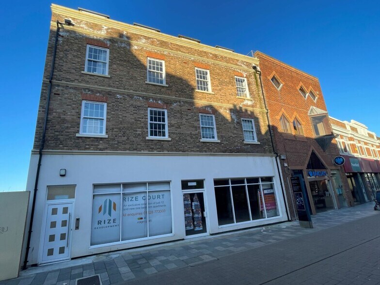 94-96 High St, Maidenhead à louer - Photo de l’immeuble – Image 1 sur 2