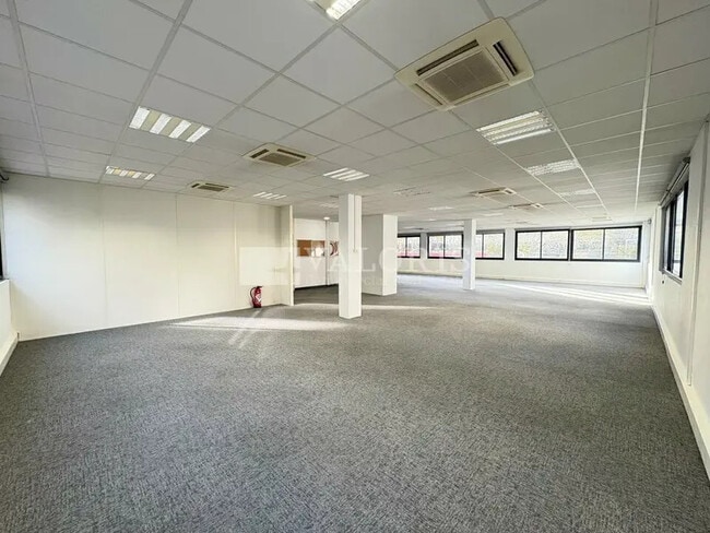 Plus de détails pour 20 Rue Louis Guérin, Villeurbanne - Bureau à louer