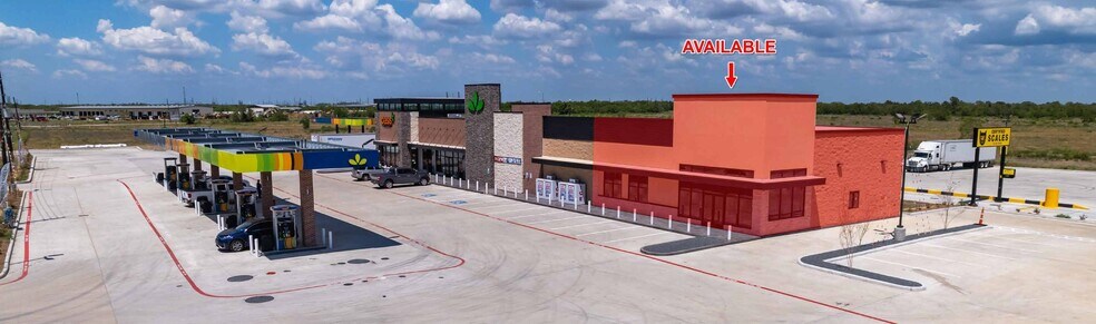 3333 Kilgore Pkwy, Baytown, TX à louer - Photo de l’immeuble – Image 1 sur 7