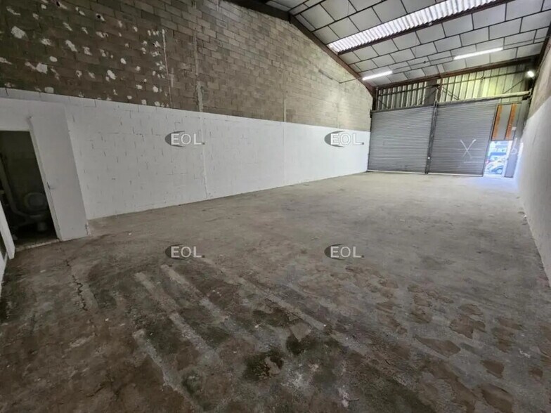 Industriel/Logistique dans Villeneuve-Saint-Georges à louer - Photo intérieure – Image 3 sur 4