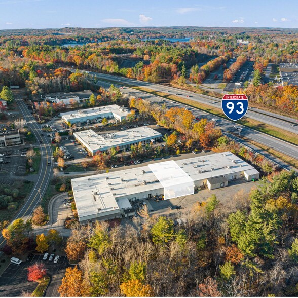 10 Manor Pky, Salem, NH à vendre - Photo de l’immeuble – Image 1 sur 10