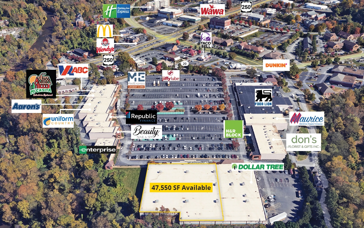 540-592 Pantops Ctr, Charlottesville, VA à louer Aérien– Image 1 sur 2