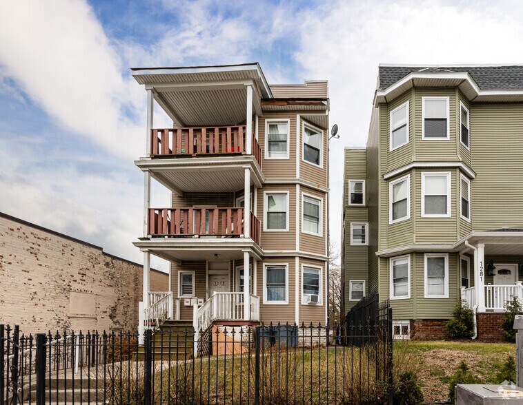 1281 Springfield Ave, Irvington, NJ à vendre - Photo de l’immeuble – Image 2 sur 35