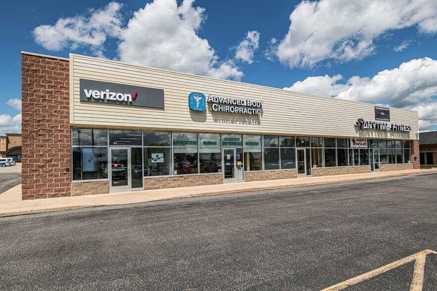 91-99 20th St NE, Stewartville, MN à louer - Photo de l’immeuble – Image 1 sur 3