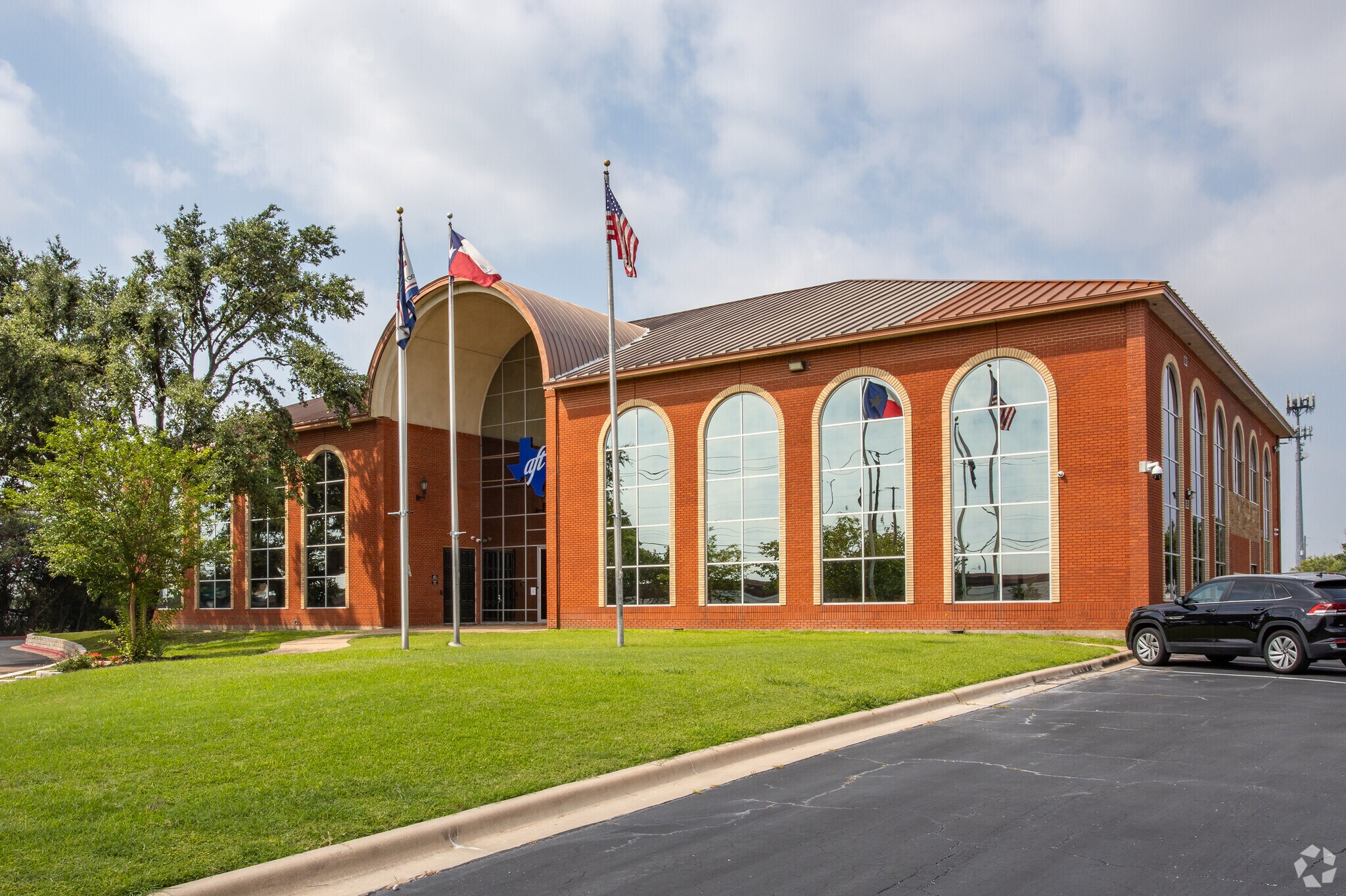 912 Bastrop Hwy, Austin, TX à louer Photo de l’immeuble– Image 1 sur 18