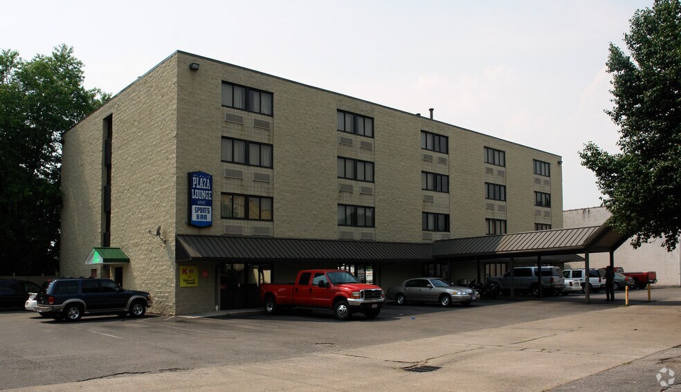 1007 Dunbar Ave, Dunbar, WV à vendre - Photo de l’immeuble – Image 3 sur 27