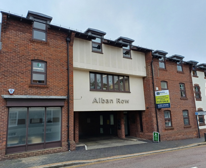 Verulam Rd, St Albans à louer - Photo de l’immeuble – Image 2 sur 4