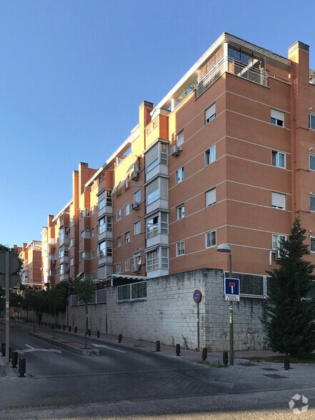 Calle de María Tubau, 17, Madrid, Madrid à vendre - Photo de l’immeuble – Image 3 sur 4
