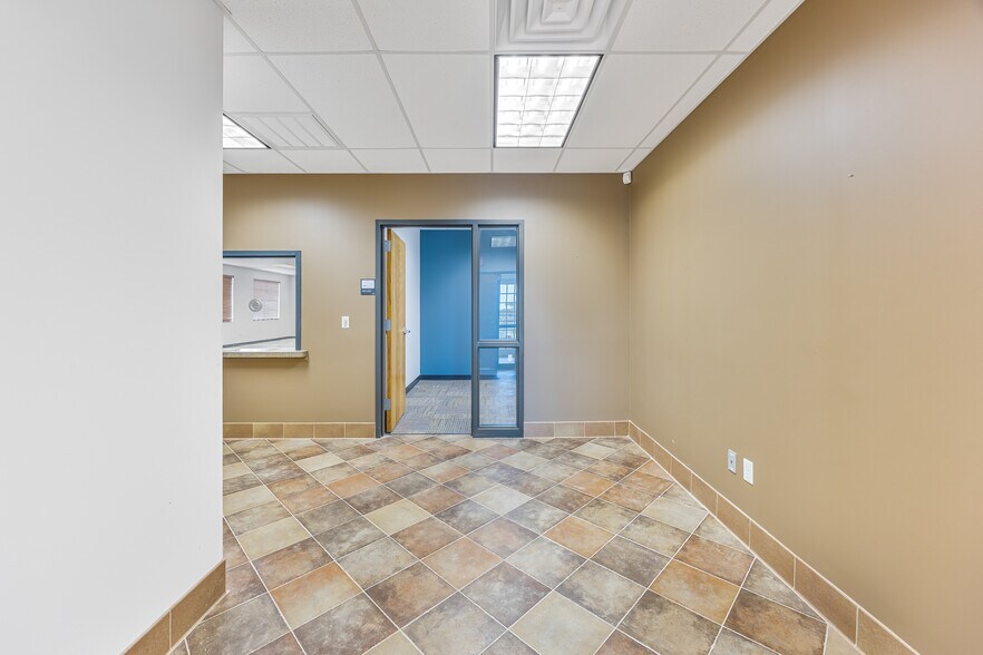 5500 Murrell Rd, Melbourne, FL à louer - Photo de l’immeuble – Image 2 sur 46