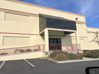 Plus de détails pour 2842 N Ontario St, Burbank, CA - Industriel/Logistique à louer