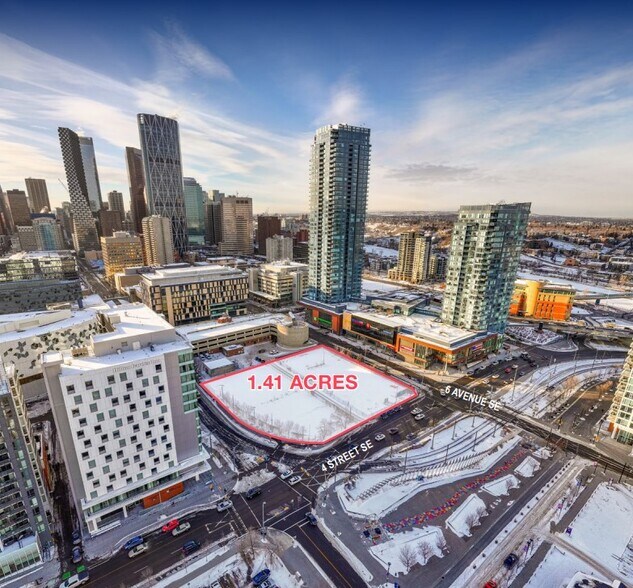 431 6 Av SE, Calgary, AB à vendre - Aérien – Image 1 sur 1