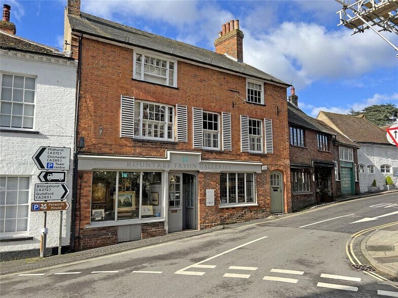 Market Square, Petworth à vendre - Photo de l’immeuble – Image 2 sur 13