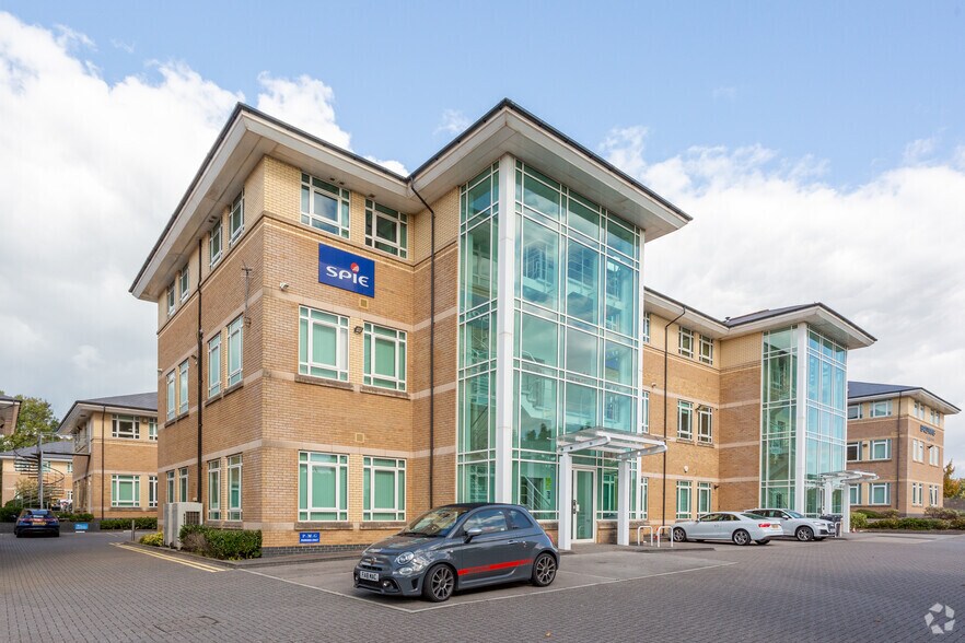 Mulberry Dr, Cardiff à louer - Photo de l’immeuble – Image 2 sur 7