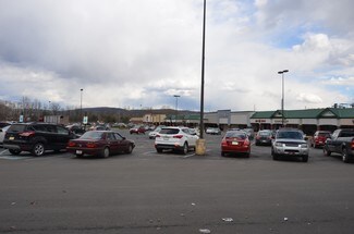 Plus de détails pour 136-328 Ennis Ln, Towanda, PA - Local commercial à louer