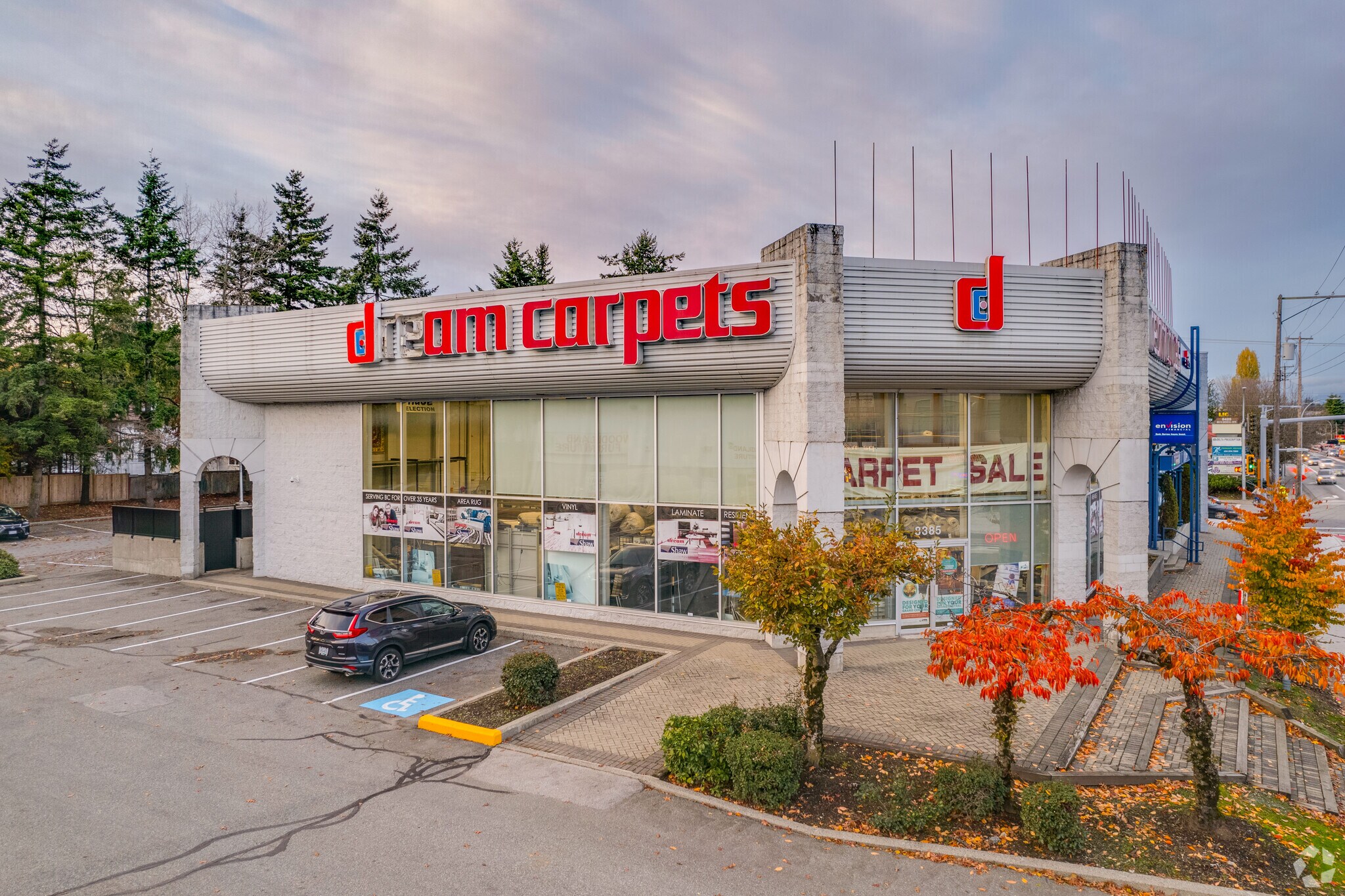 8385 120 St, Delta, BC à louer Photo principale– Image 1 sur 6