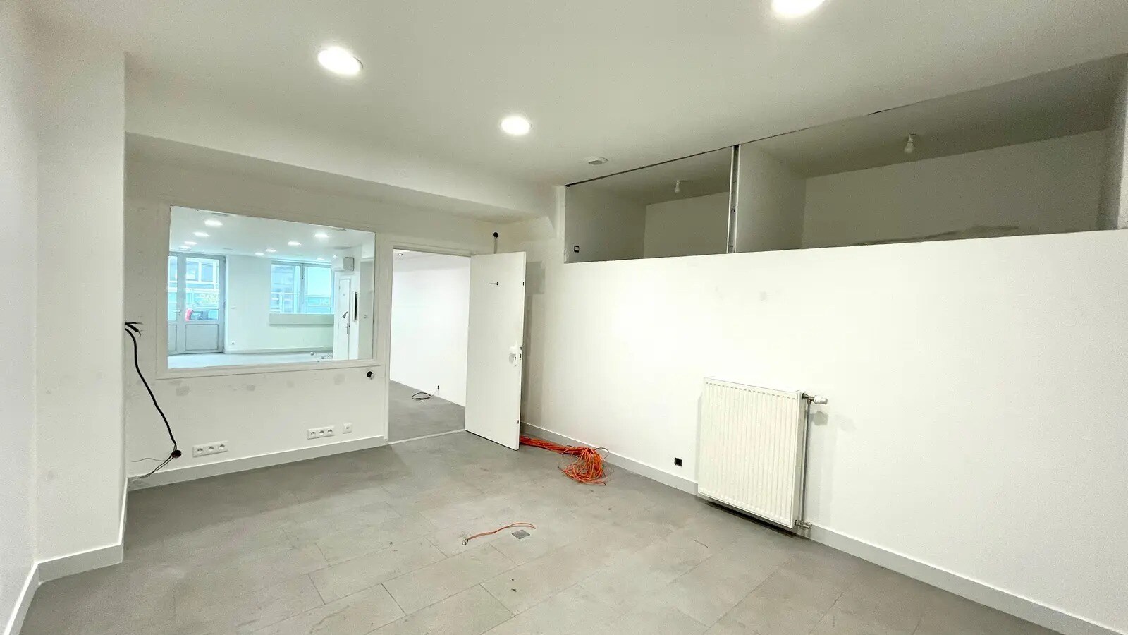 Local d’activités dans Lyon à louer Photo intérieure– Image 1 sur 6