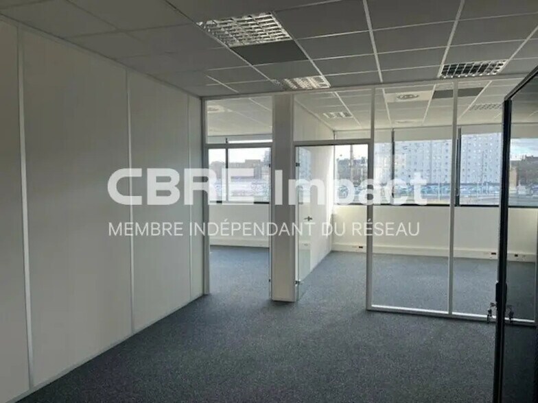 Bureau dans Reims à louer - Photo intérieure – Image 2 sur 17