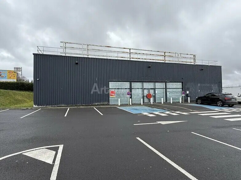 Local commercial dans Haudainville à louer - Photo de l’immeuble – Image 1 sur 7