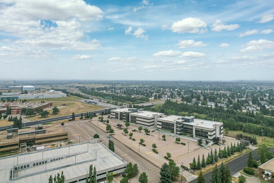 4803 87th St NW, Edmonton, AB à louer - Aérien – Image 3 sur 4