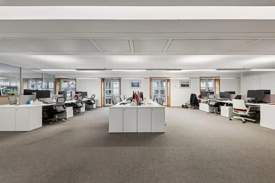 1 Rue Saint-Georges, Paris à louer - Photo intérieure – Image 2 sur 13