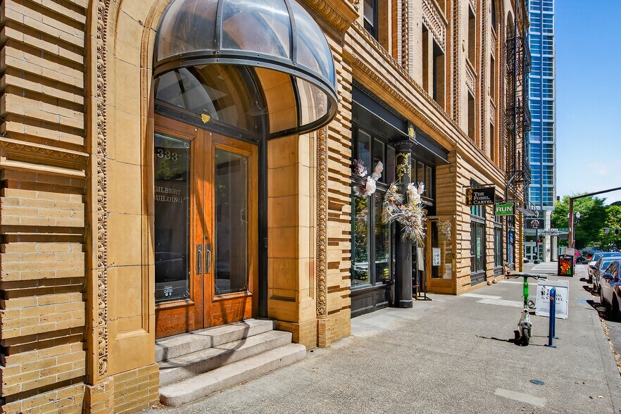 333 SW Taylor St, Portland, OR à louer - Photo de l’immeuble – Image 3 sur 14